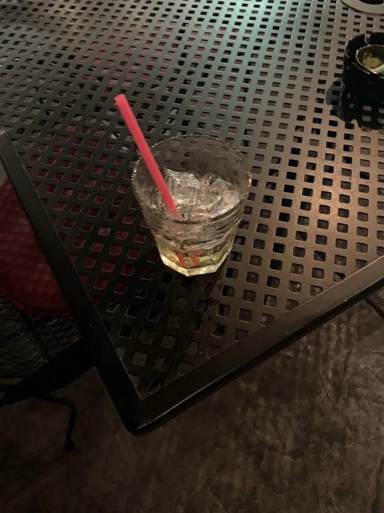 Henny and Redbull on the Rocks